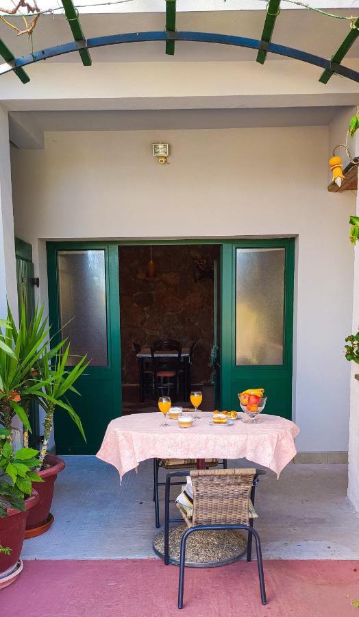 Apartments Marija Karlobag Luaran gambar